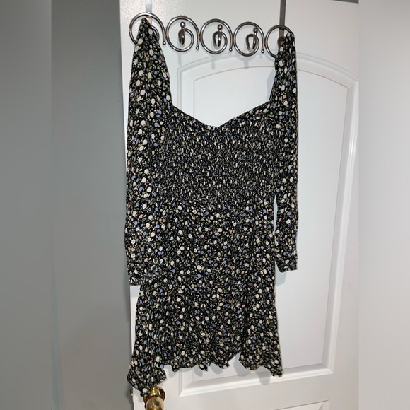 New! Reformation Mochi Long Sleeve Floral Mini Dress in Esprit 🪻🪻size 10 - Picture 13 of 16